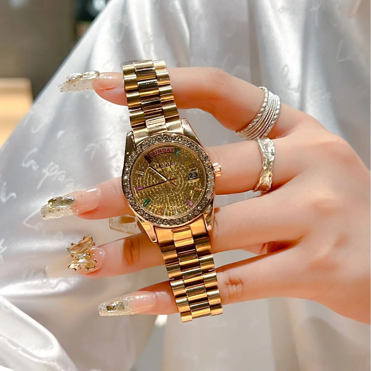 

Fashion Rhinestone Women Watches Luxury Steel Band Ladies Quartz Watch Bracelets Set