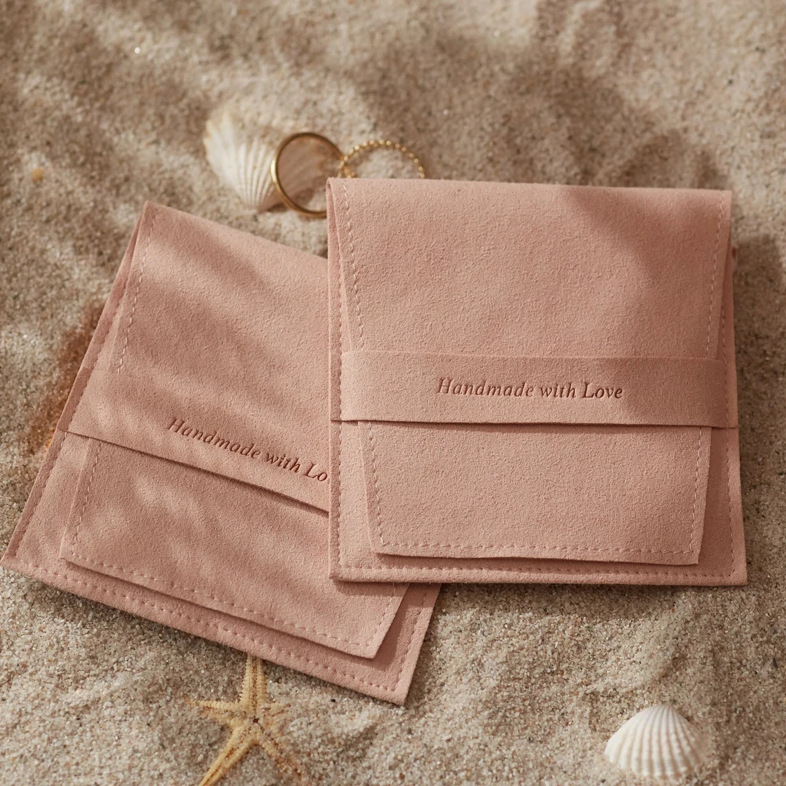 Dropshipping Packaging Handmade with Love Engraving Word Ultrafine Fiber Fabric Jewelry Storage Pouch Bag Wedding Gift Bags