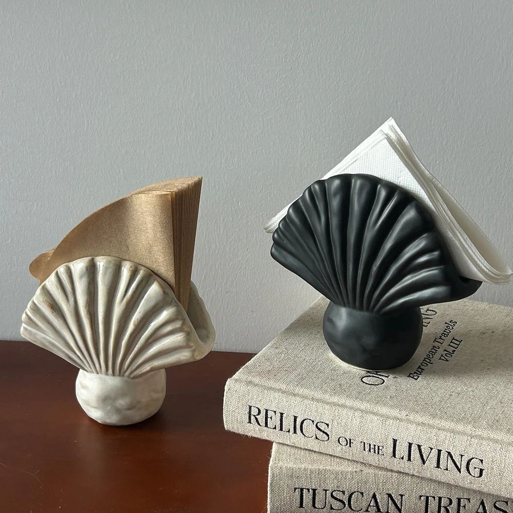Shell-shaped Napkin Holder Ceramic Napkin Holder Nordic Creative Shell Tissue Holder Home Kitchen Table Decoration Ornaments
