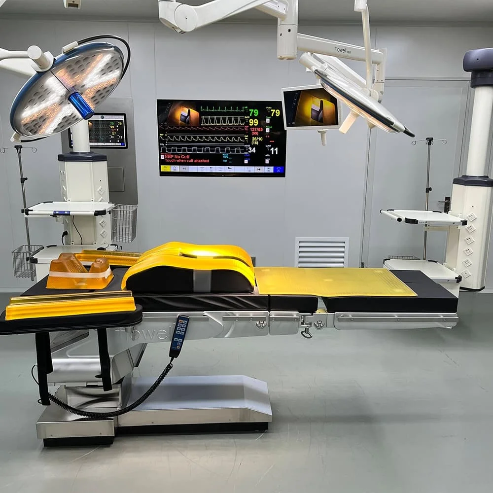 Hospital operating table medical equipment can be adjusted for surgery