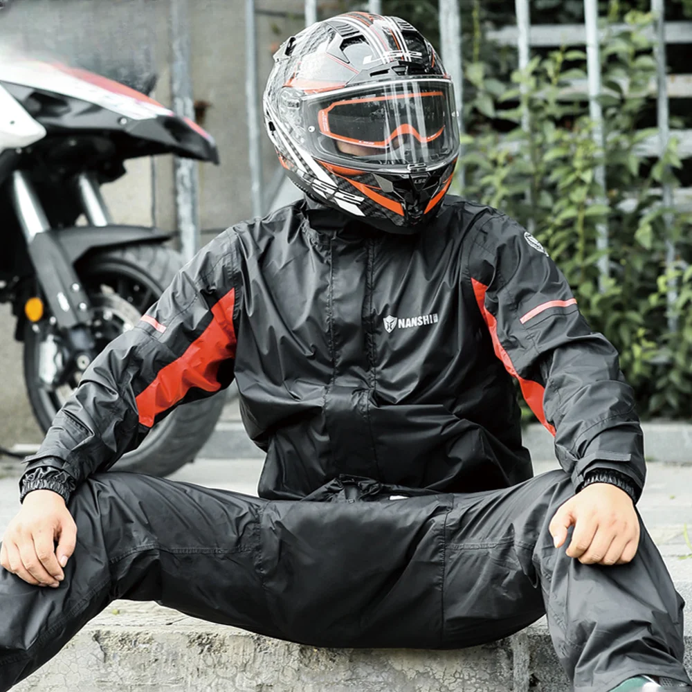 

Ultra-thin Raincoat Motorcycle Waterproof Clothing and Rainy Days Reflective Nylon Raincoat for Biker Breathable Comfortable