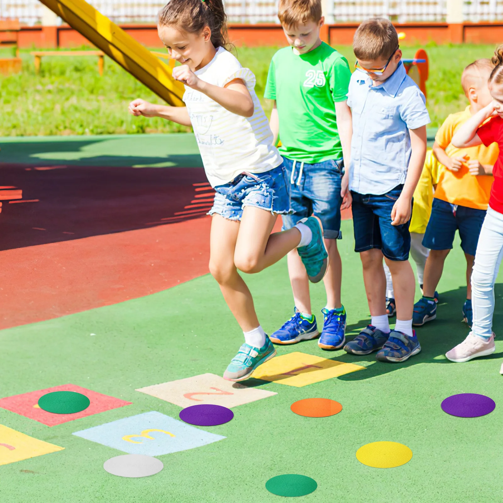 14 قطعة أقراص وضع علامات على الطائرة بقع أرضية مستديرة لمعدات تدريب خفة الحركة الرياضية وكرة السلة وممارسة الفصول الدراسية وصالة الألعاب الرياضية