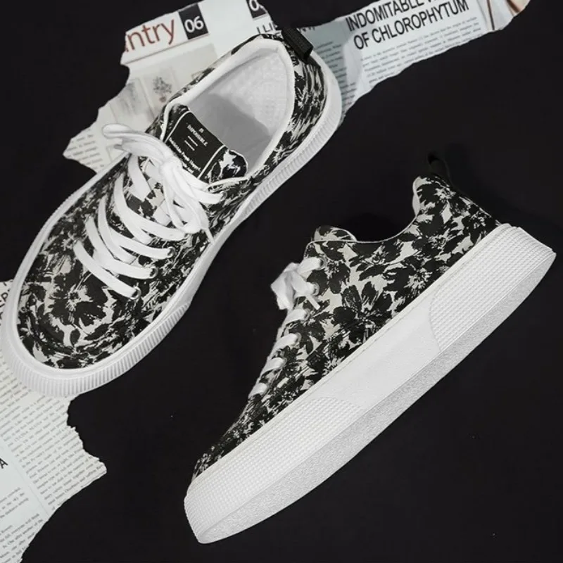 Canvas Sneakers Men Fashion Fabric Surface Breathable Casual Men's Platform Lace Up Flats Shoes on Slip Board Shoes Sports Shoes