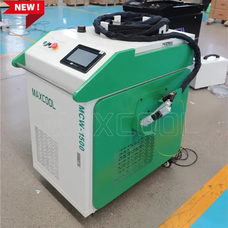 

MAXCOOL Max raycus reci 3000w for Stainless Carbon Steel Metal Rust Clean and Weld 3 in 1 Fiber Laser Machine