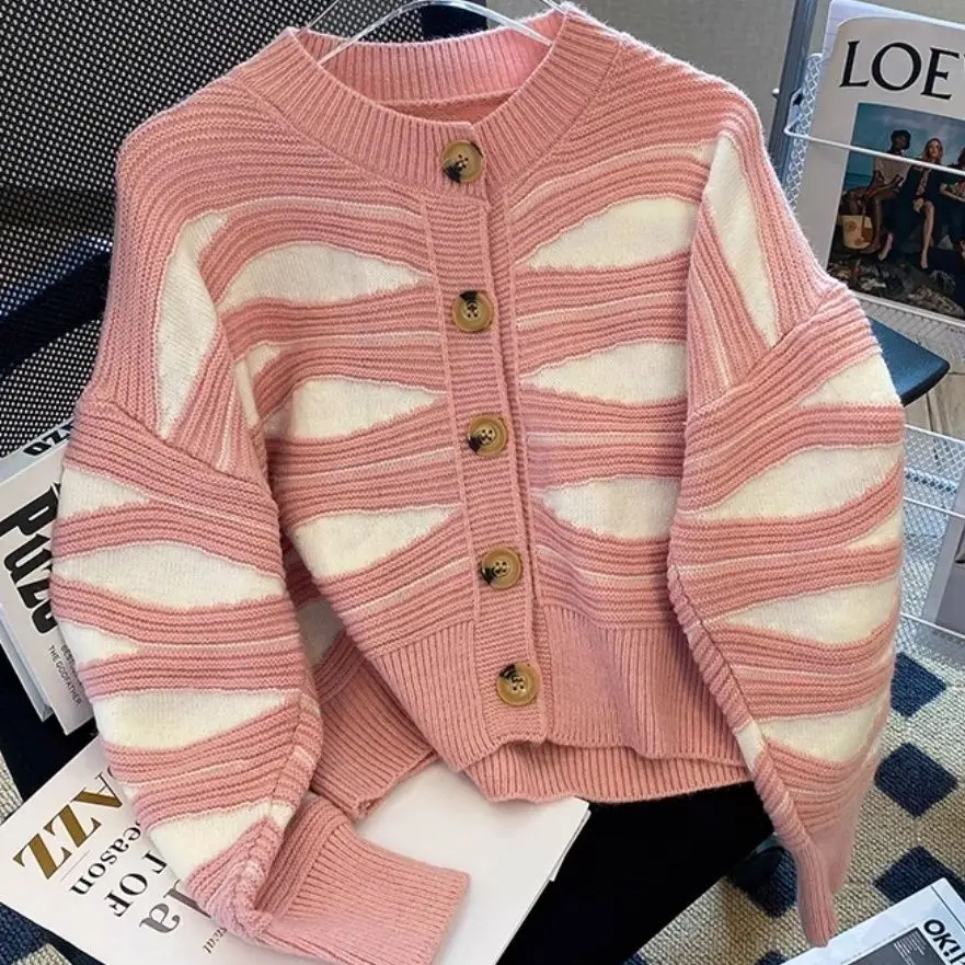 Striped Sweater Women Autumn New Knitting Cardigan Female All-match Loose Geometric Cardigan Coat Women\'s Clothing Trend Top Tee