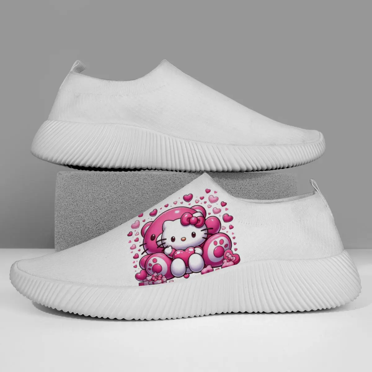 

White Slip-On Sneakers With Hello Kitty Hearts And Pink Paw Prints Design Women Lightweight Running Shoes For Women Sneakers