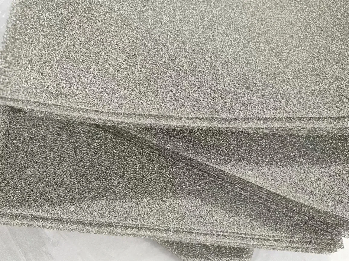 ameliorez-vos-performances-de-meulage-et-de-polissage-avec-des-abrasifs-en-mousse-poreuse-au-zinc