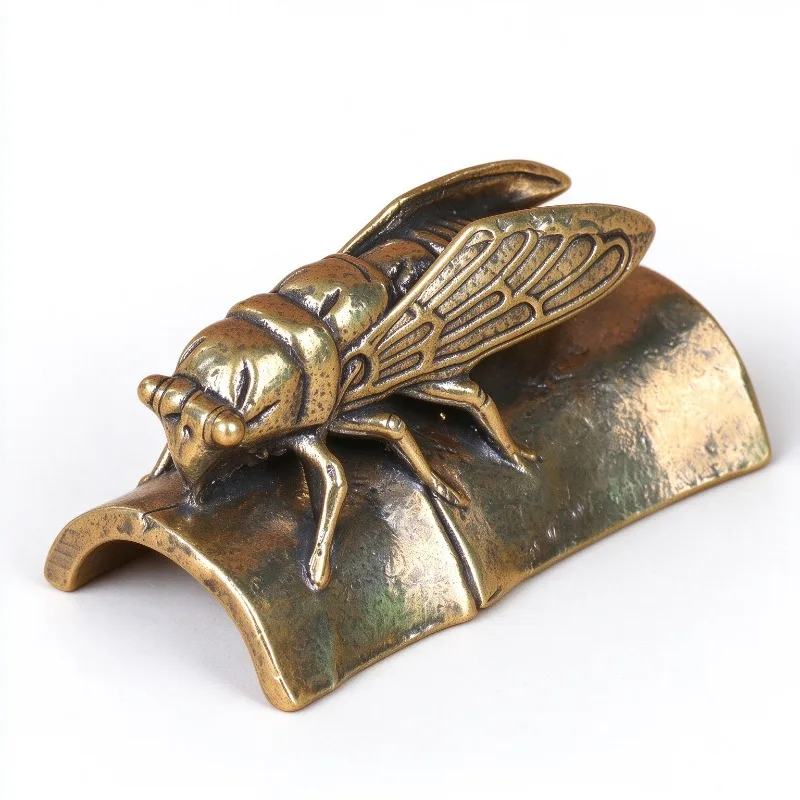 Antique Brass Cicada Figurine Retro Insect Statue Desktop Ornament Home Table Decor Vintage Craft Collectible Art Gift