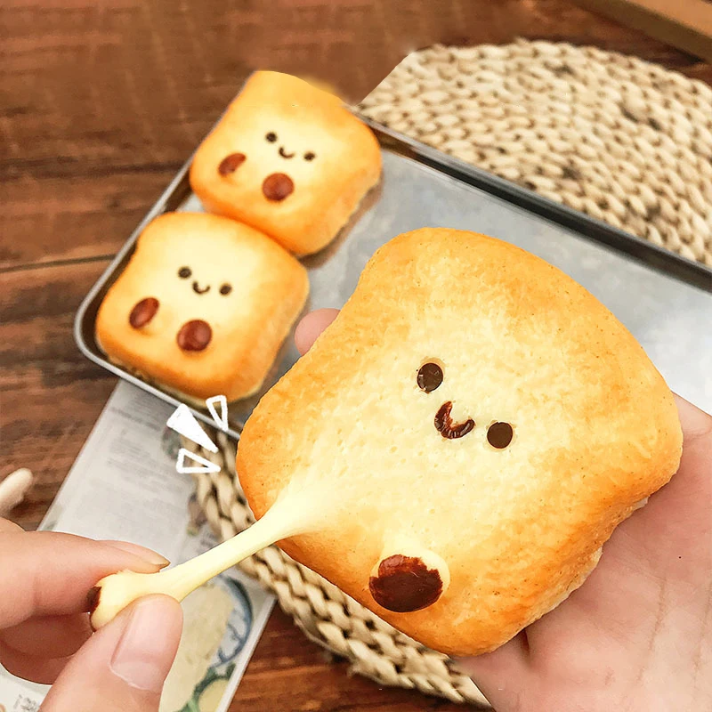 

[JT] 1 шт. Сенсорная игрушка-антистресс в виде тоста с улыбающимся лицом, кремовая текстура, для детей и взрослых