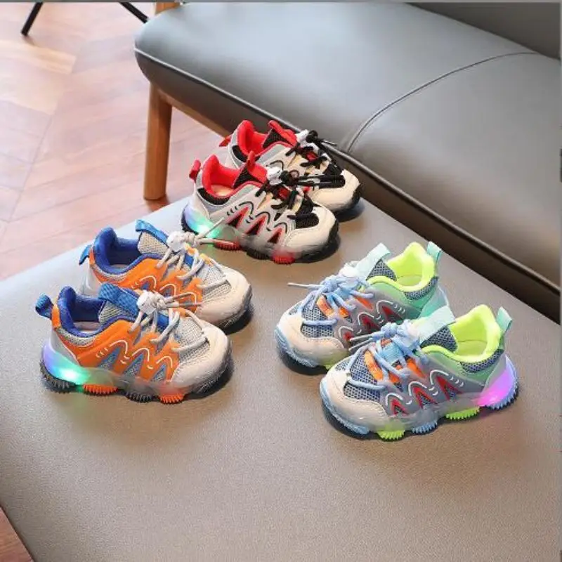 Size 21-30 Children LED Sneakers With Light Up Sole Baby Led Luminous Shoes For Girls /Glowing Lighted Shoes For Kids Boys Tenis