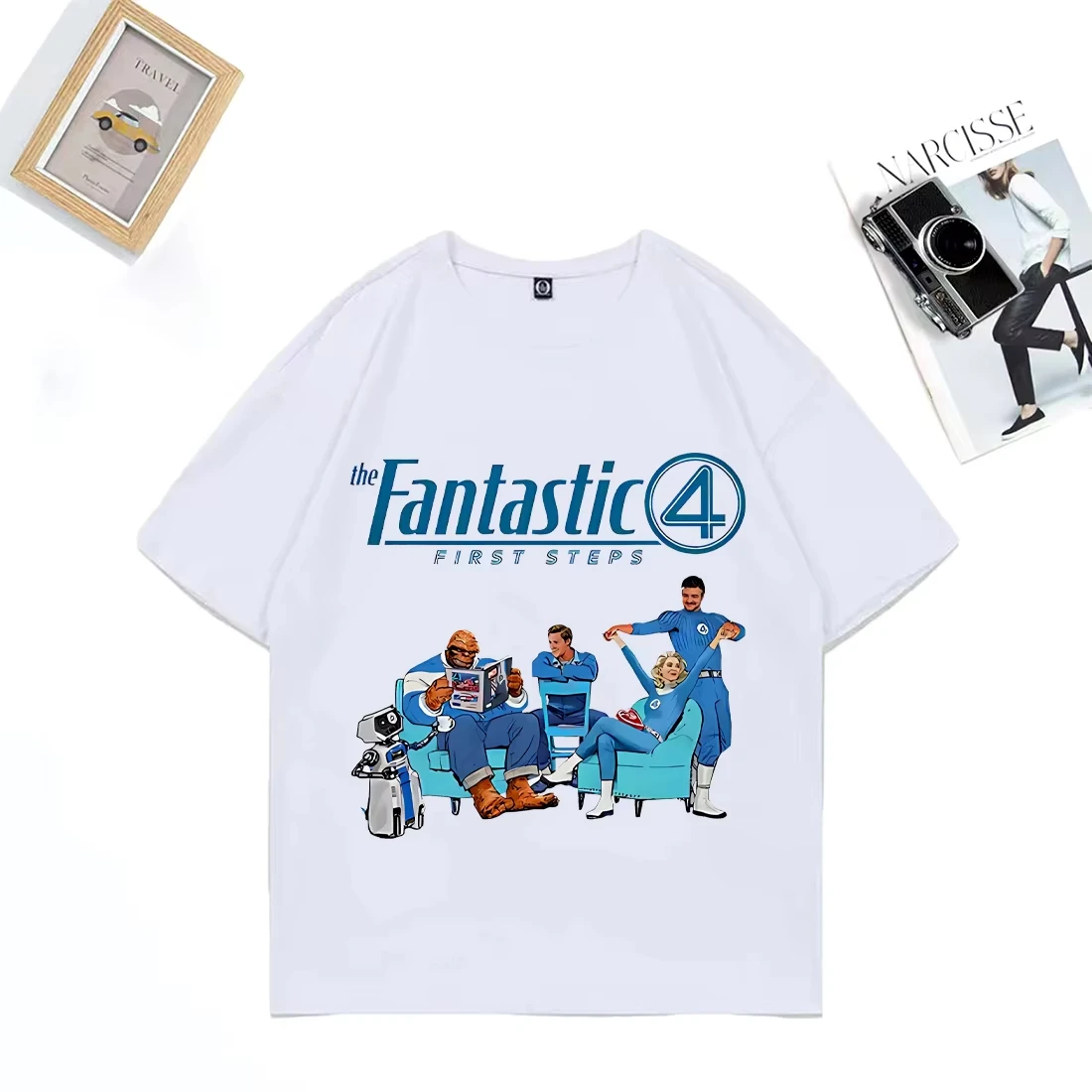 เสื้อยืดโอเวอร์ไซส์ลายกราฟิก The Fantastic Four First Steps สไตล์ฮาราจูกุ ย้อนยุค ผ้าฝ้าย สำหรับผู้ชายและผู้หญิง ของขวัญ เสื้อยืด ภาพยนตร์ปี 2025
