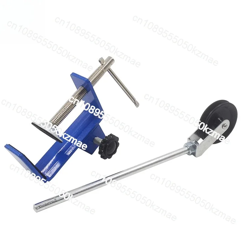 It is suitable for teaching equipment materials of fixed pulley and table edge clamp comics decomposition and synthesis