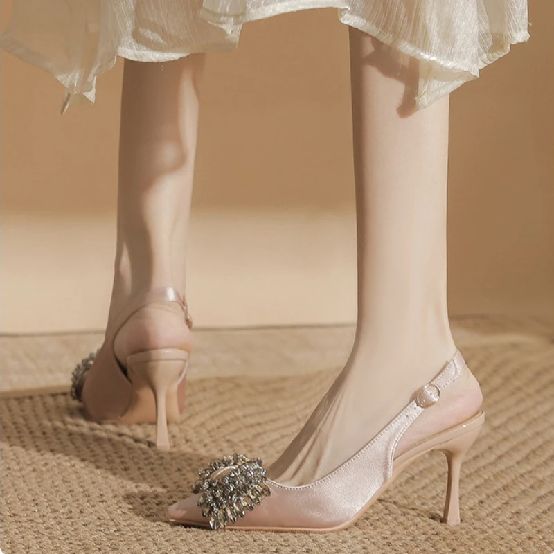 

Женские туфли на высоком каблуке с острым носком и стразами, размеры 31-44, черные, на шпильке, модель 2026, для свадьбы и вечеринок