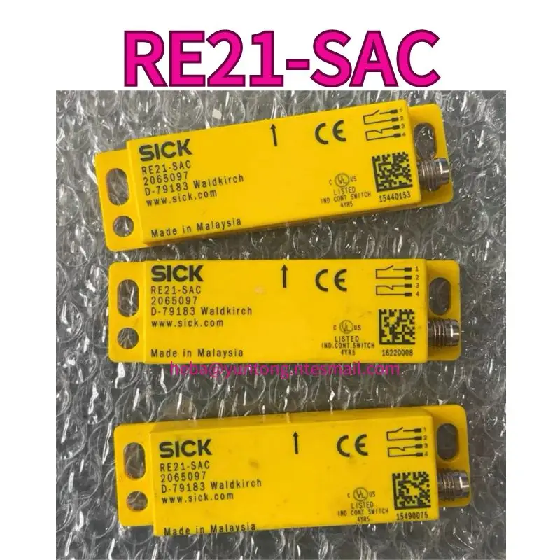 

Used RE21-SAC safety switch