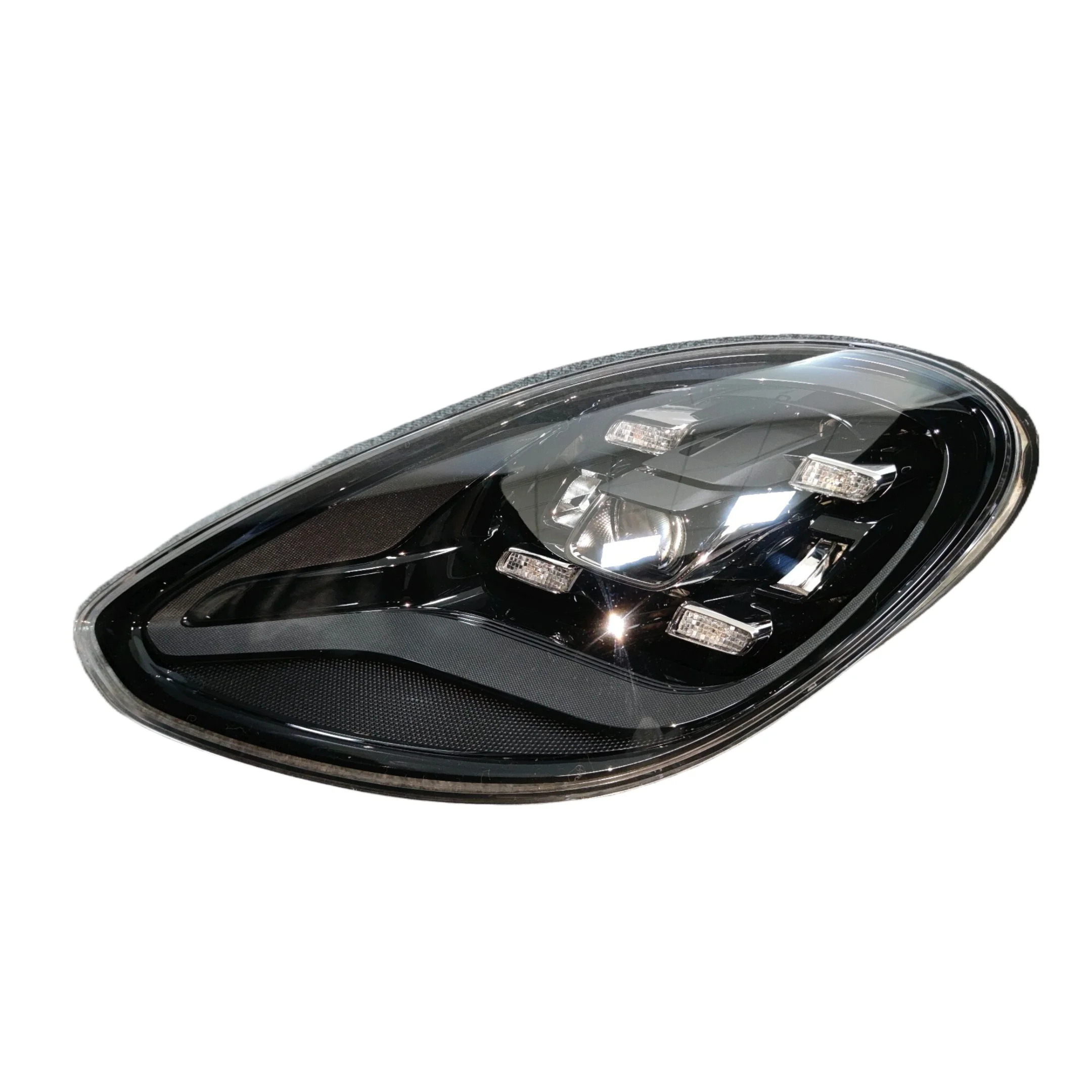 مناسبة للمصابيح الأمامية LED بورش باناميرا، ونظام إضاءة السيارات، والمصابيح الأمامية الأصلية