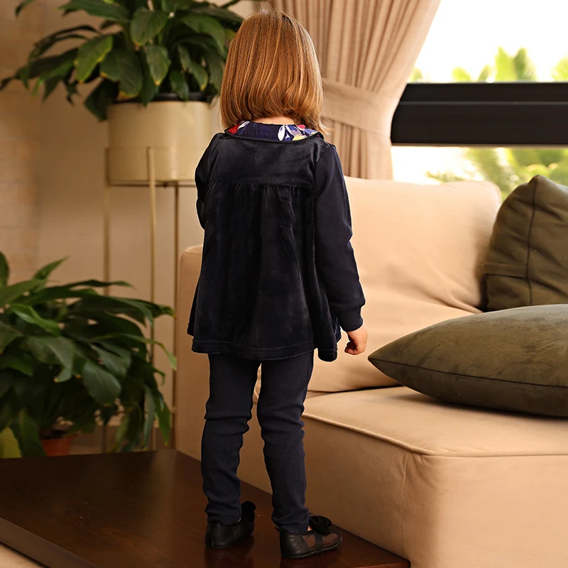 Familien-Shabbos Samt-Set Mädchenkleid Passendes T-Shirt Baby 2-Teiliges Set Langarm Kinderkleidung Blumenkragen und Knöpfe – Detail 15
