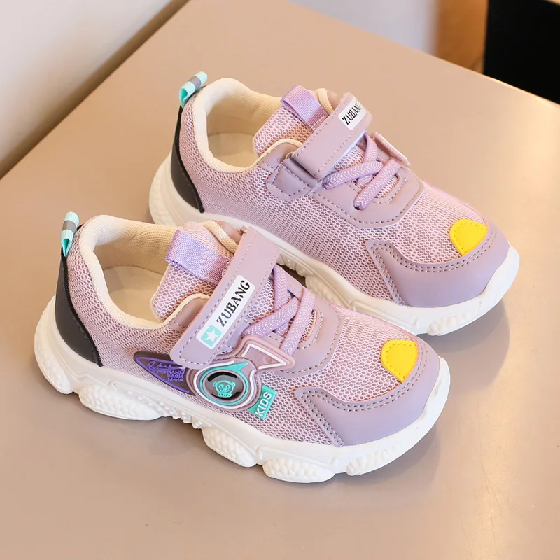 

Осенняя спортивная обувь для детей, трендовые модные кроссовки для девочек 2025 года, легкие нескользящие кроссовки для бега для мальчиков, модные кроссовки