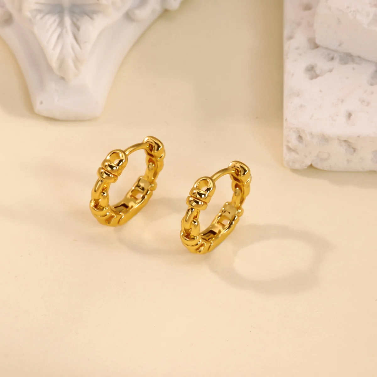 شحن مجاني خمر هوب أقراط للنساء الفولاذ المقاوم للصدأ ثقب القرط 2025 موضة جديدة مجوهرات الزفاف