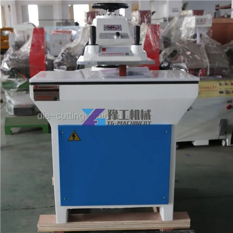 YG Shoes Making Leather Cutting Machine