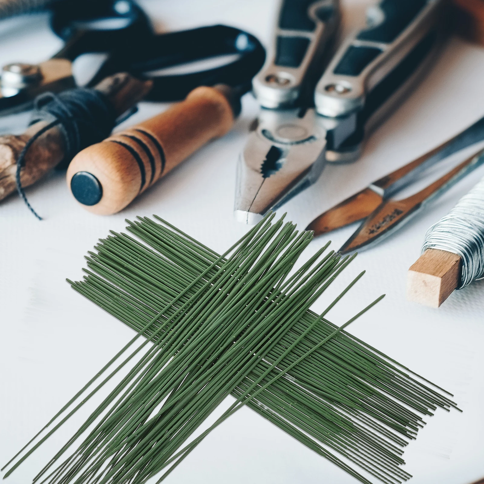 

100pcs Artificial Flower Stems 25cm Iron Wire Rose Stems for Crafts DIY Supplies Faux Floral Arrangements Bouquet Making