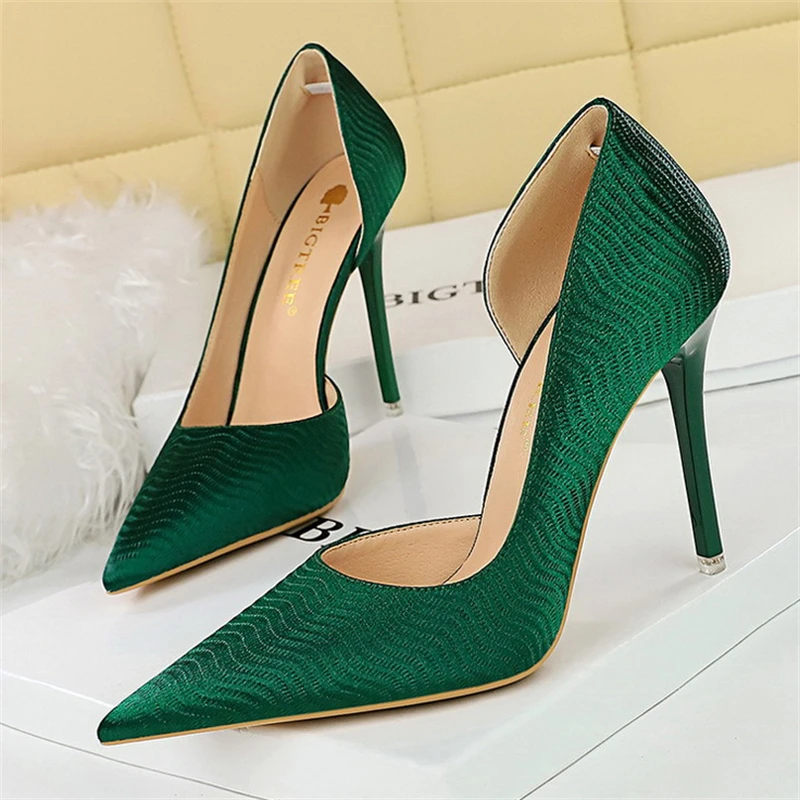 BIGTREE 2024 Fashion Party Wedding Heels Stripper Slim Modern Sandals Pointed Side Hollowed Out Wave Embossed Single Shoes