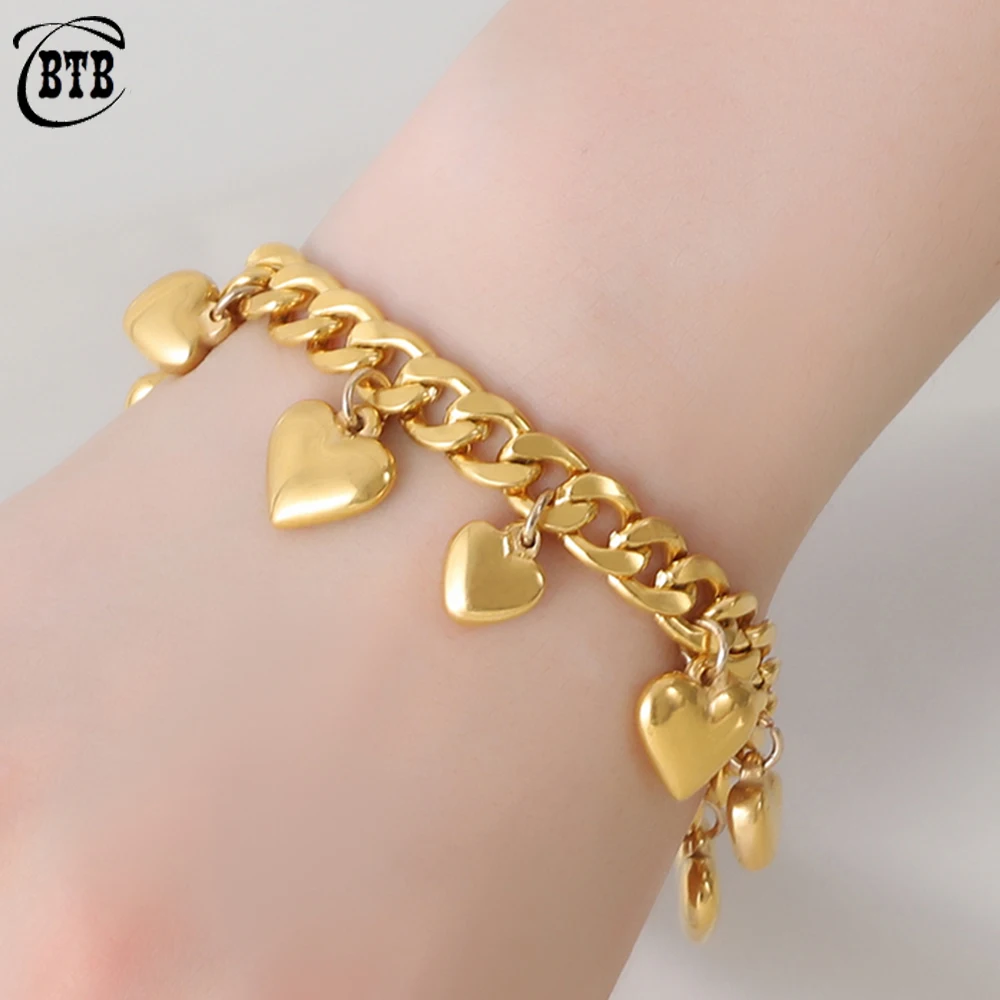 

High Quality Stainless Steel Bracelet for Women Gold Color Lover Heart Pendant Cuban Chain Bangles Girls Trendy Jewelry pulseras