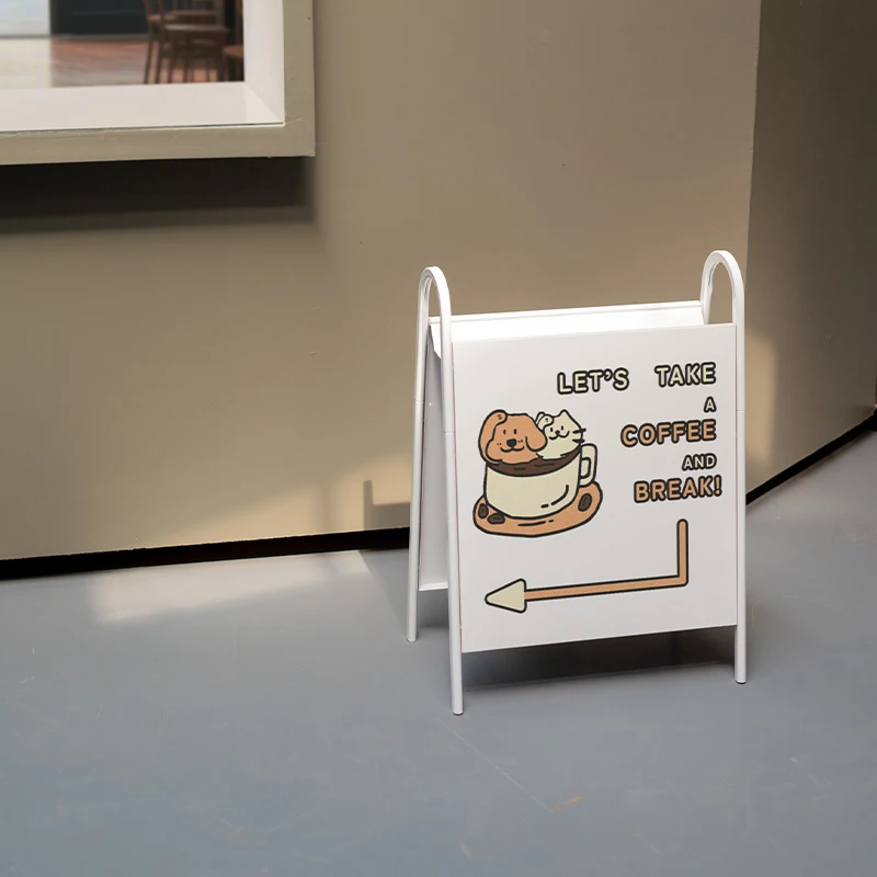 Tanda Panduan Iklan Stand Display Stand Lantai Dua Sisi Luar Ruangan Toko Roti