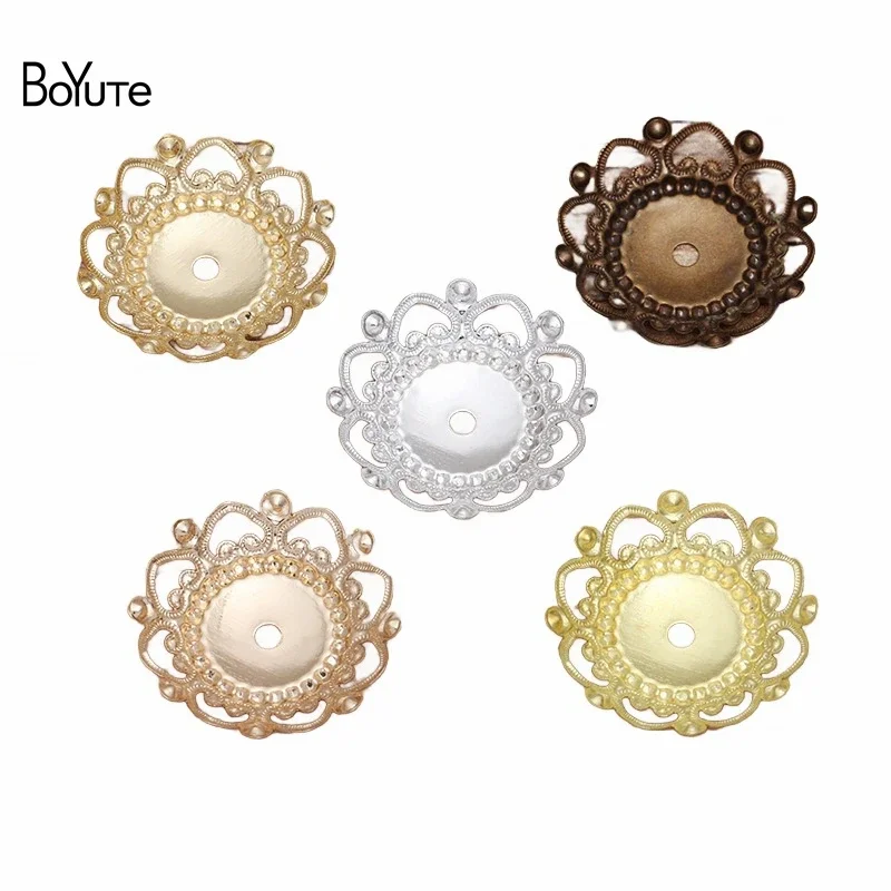 BoYuTe-Tapas de cuentas de flores, dijes de filigrana de latón, materiales Vintage, accesorios para hacer joyas, 24MM, 50 unidades por lote, venta