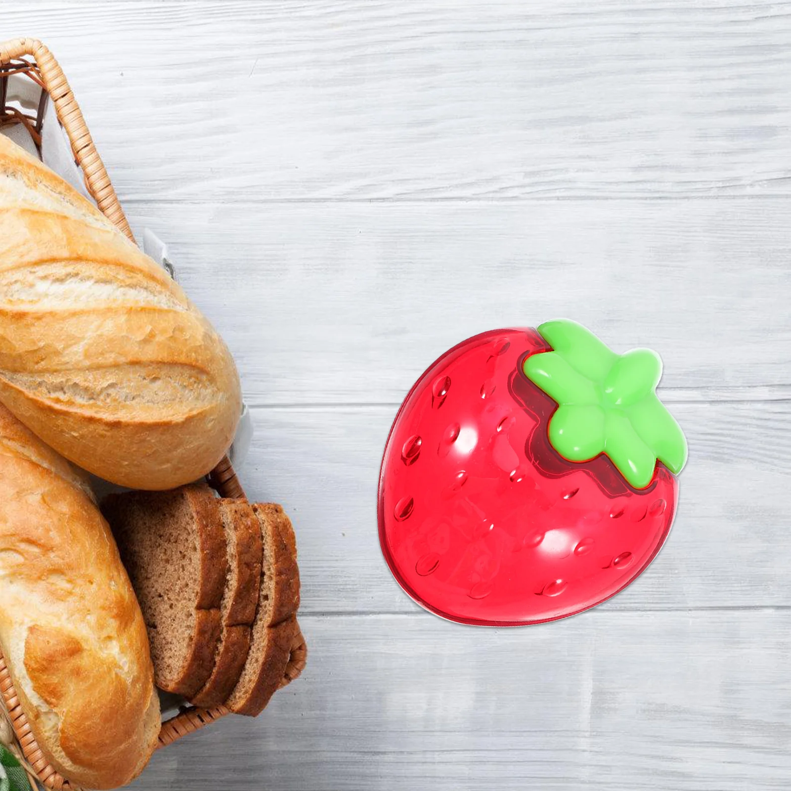 

12Pcs Strawberry Shape Candy Boxes Reusable Party Favor Containers Sturdy Candy Storage for Wedding Holiday Treats