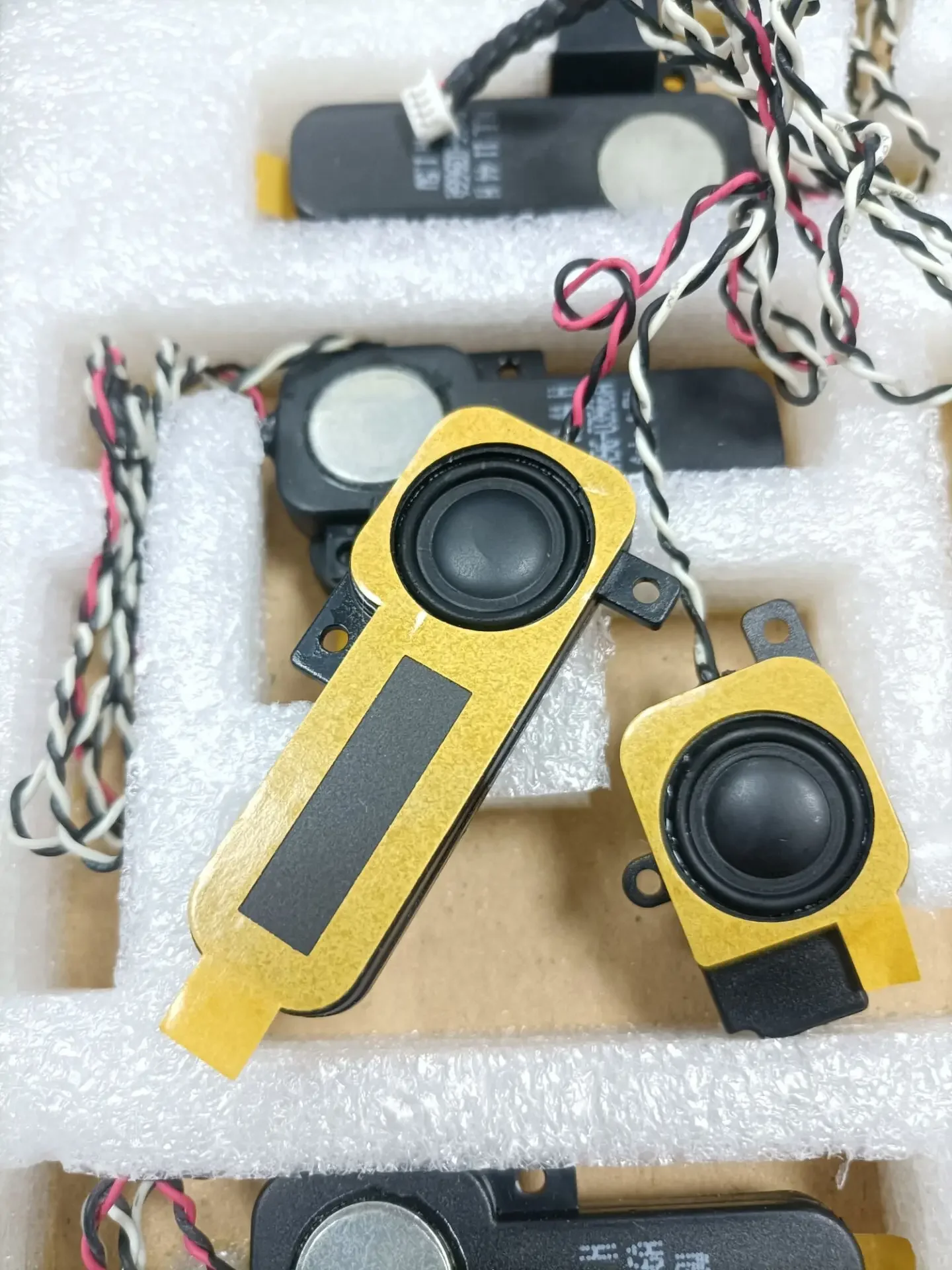 original for SAMSUNG built-in speaker r518 r528 r530 p530 r580 r538 r540 rv510  rv511 rv508 r523 L&R cable 15CM and 43 cm