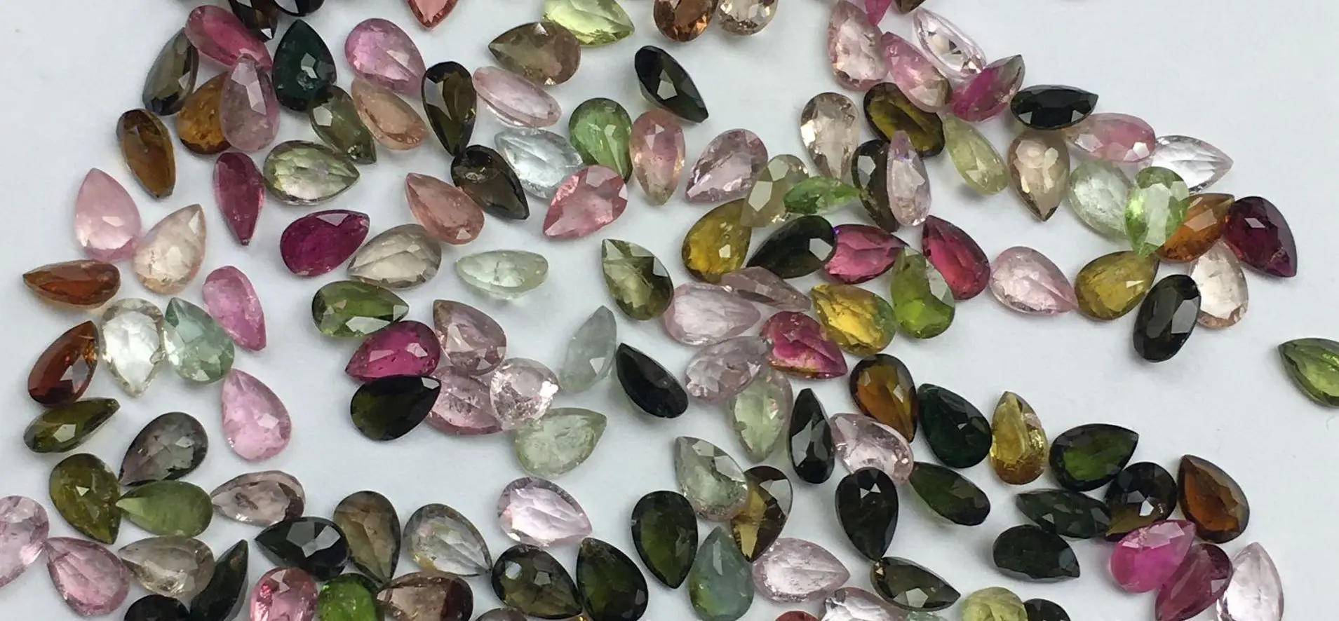 10pcs Wholesale Genuine Pink Tourmaline 4x6mm Faceted Pear Drop Semi-Precious Gemstone Cabochons for Jewelry Making