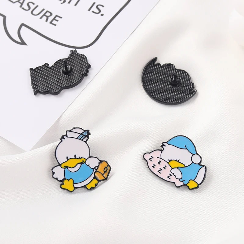 Pin Club | Cute Sleepy Duck Enamel Brooch Cartoon Animal Moon Lapel Badge Alloy Versatile Fashion Clothing Hat Decoration Gifts