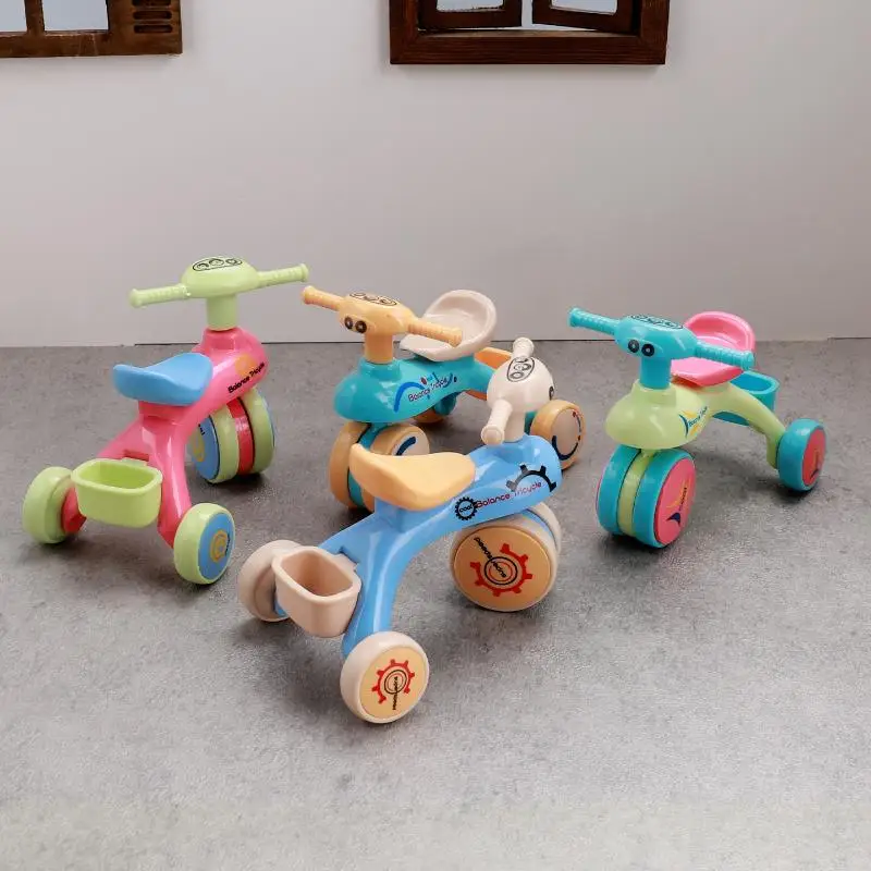 Miniature Home Scene Ornament Doll House Accessories 1Pcs Dollhouse Mini Tricycle Simulation Small Bike Model Toys