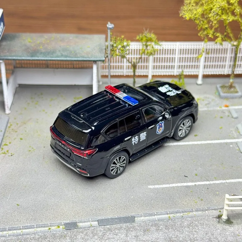 MASDI 1:64 렉서스 LX600 SUV 시뮬레이션 합금 자동차 모델, 소년 축제 선물 장난감, 성인 수집용 장식품.