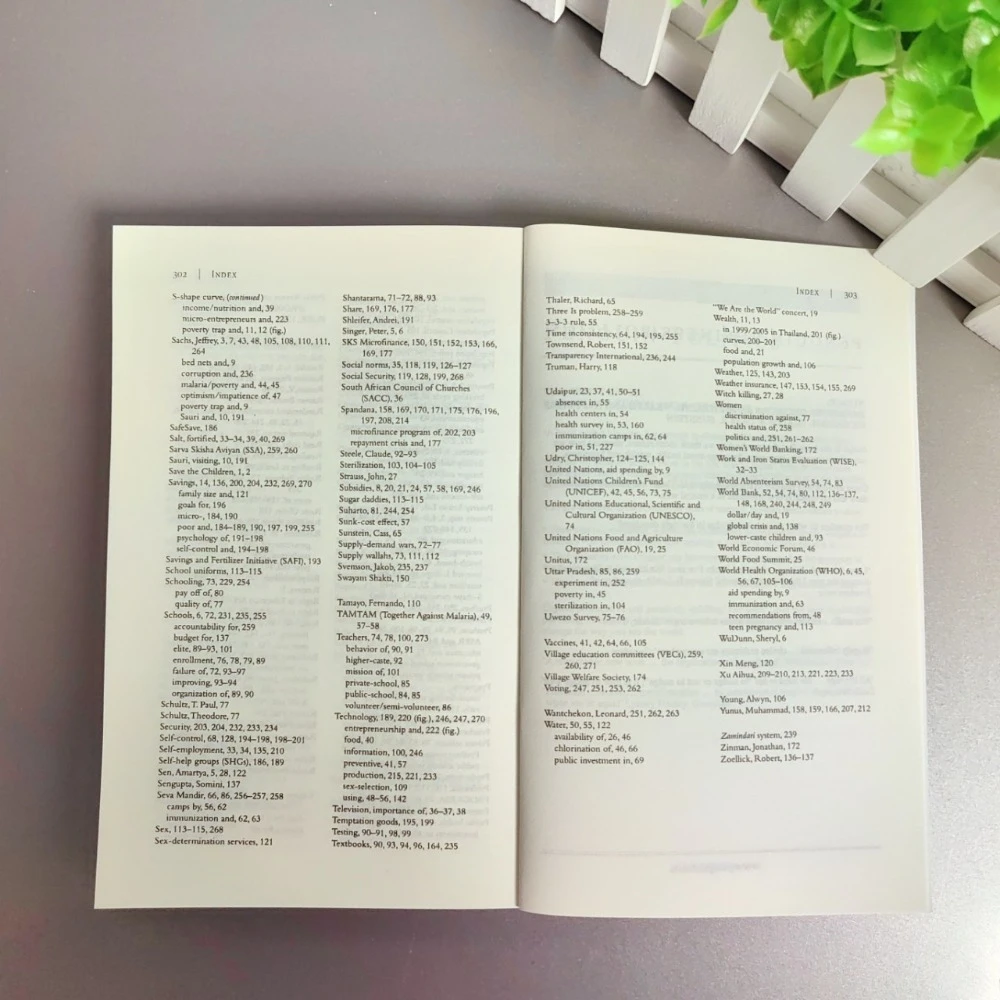 The Nature of Poverty (English version) Poor Economics Nobel Prize in Economics