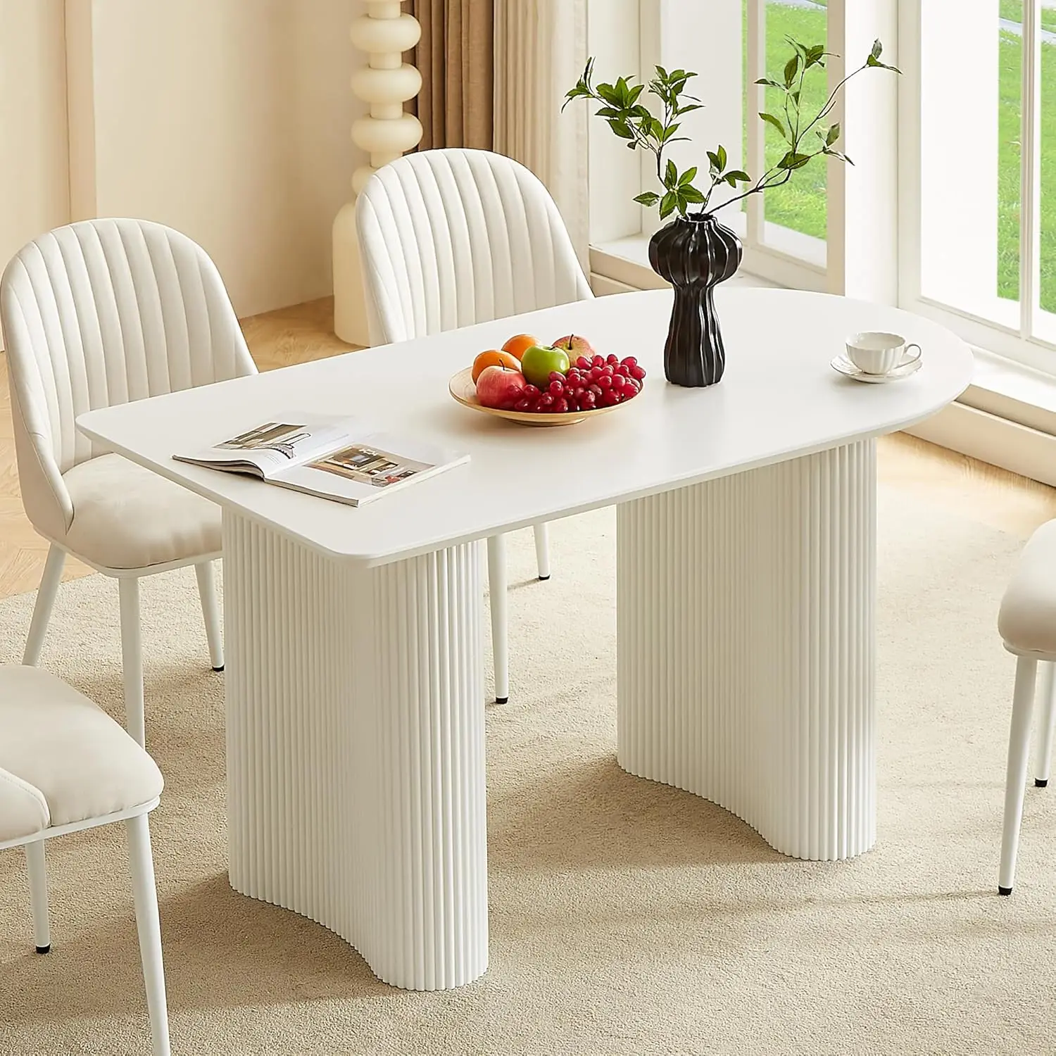 

Овальный обеденный стол 55 дюймов, кремовый кухонный стол на 4-6 человек, современный обеденный стол с волнистыми ножками и столешницей из МДФ для обеда
