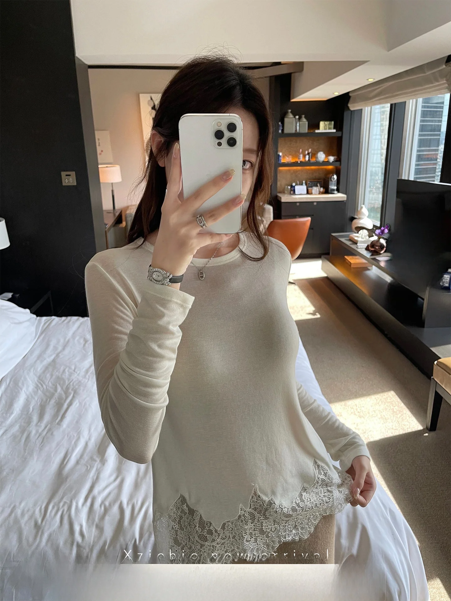 

Xzichic Women's Long Sve T-irt Embroidered Lace Base irt Casual Sle Stand Fit Daily Wear Wool Blend Comfortable