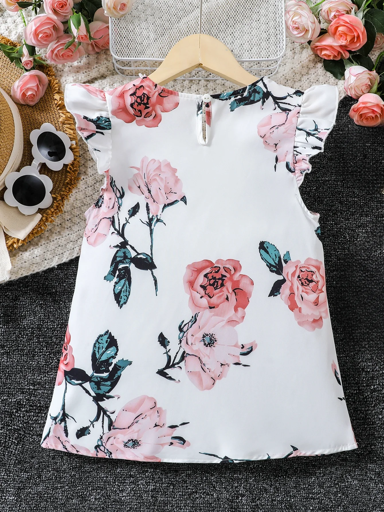 Girls summer fashion novel hollow print lace V-neck pleated lace sleeves loose casual comfortable shirt top