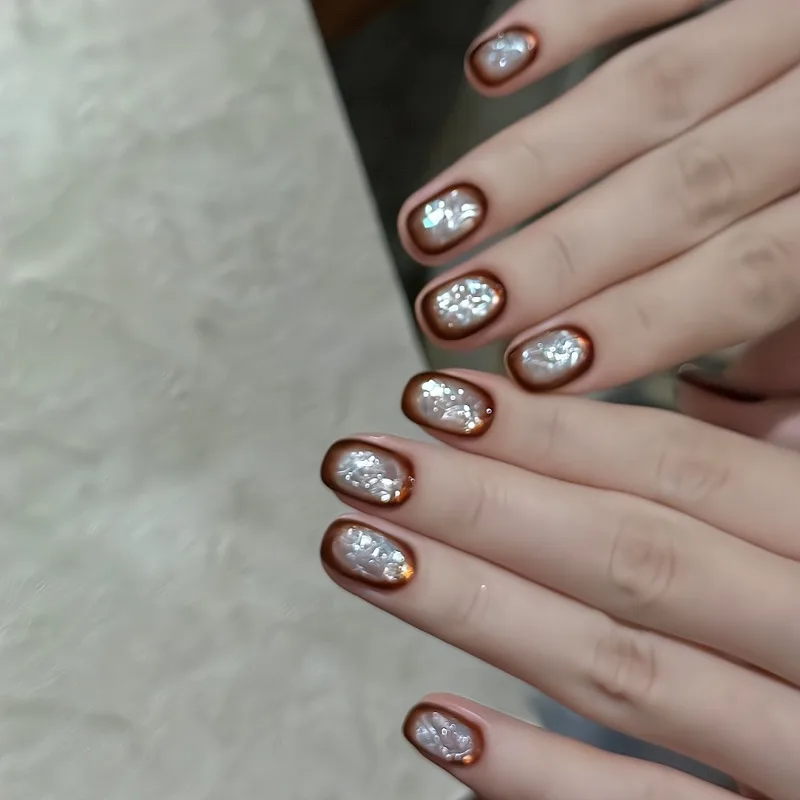 10 Stück handgefertigte Nagel-Icy Brown Cat Eye Glitter Short Nail Tips Press-On Nail Tips Perfekt zum Verschenken an Frauen und Freunde