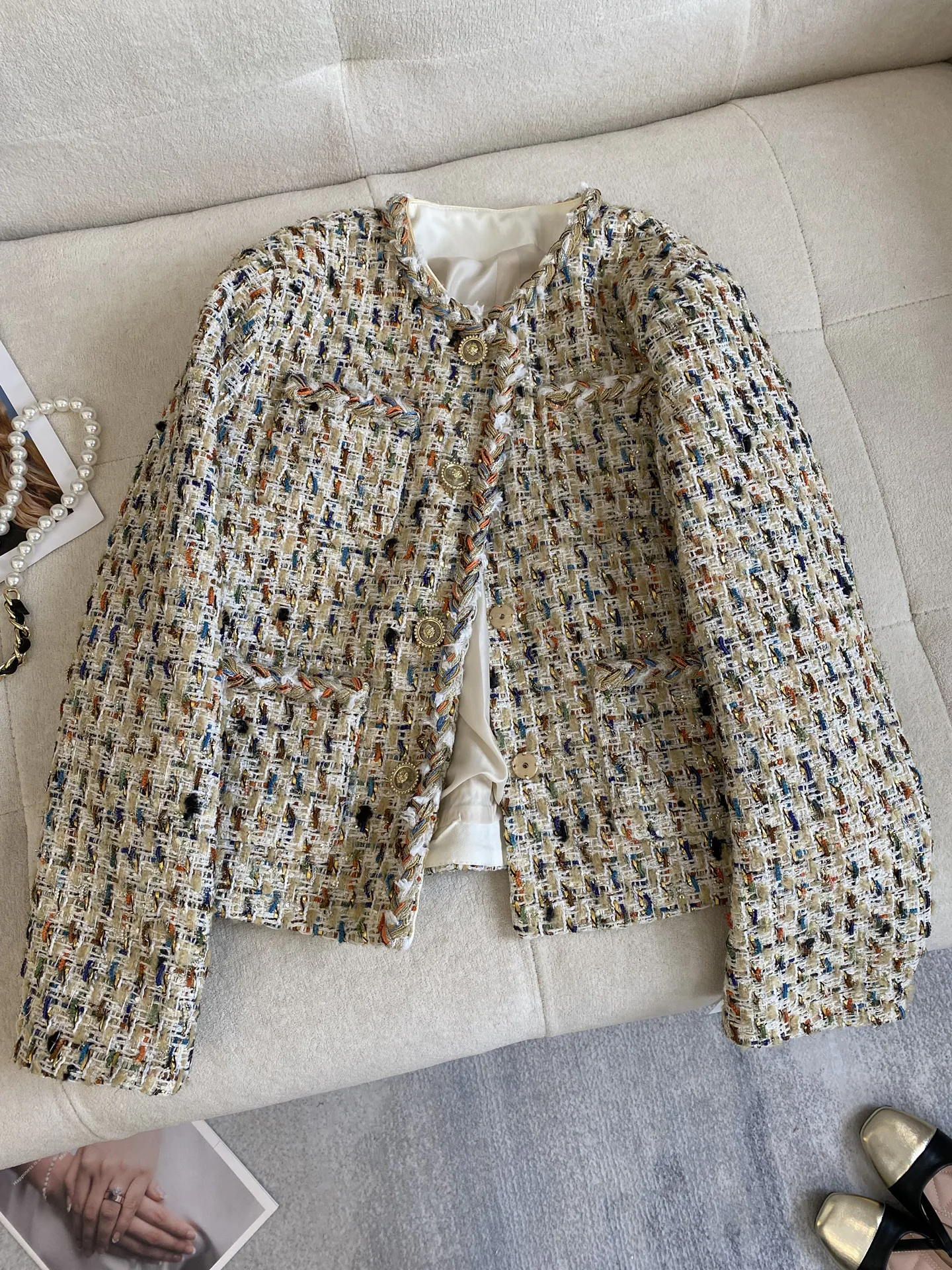 Chaqueta corta de tweed tejida con hilo dorado de lujo retro de alta gama