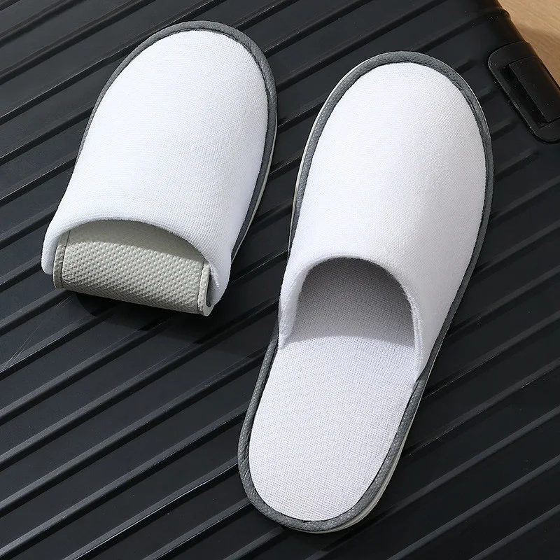 Hotel Slippers Men Women Travel Disposable Shoes Indoor Soft Light Comfort Guest Slides Portable Flats Unisex Closed Toe Slipper