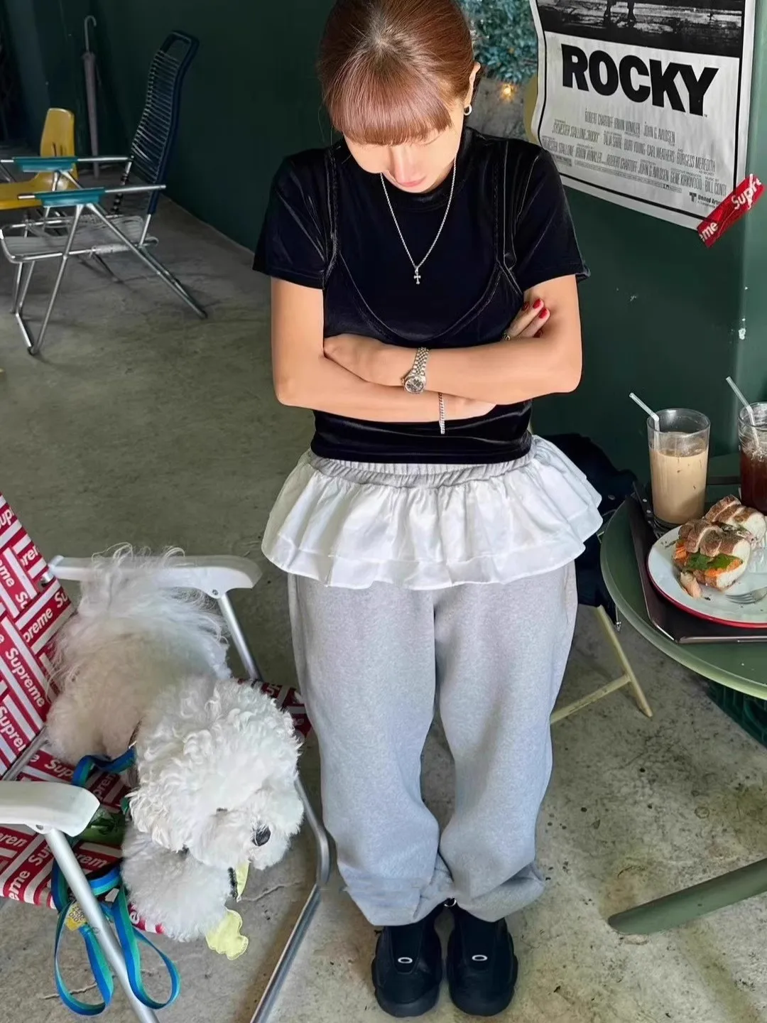 بناطيل كاجوال عالية الخصر بنطال ذو قصة أرجل واسعة مرونة الخصر مكبل Sweatpants تصميم شخصي تنورة بحاشية مرقعة Sle