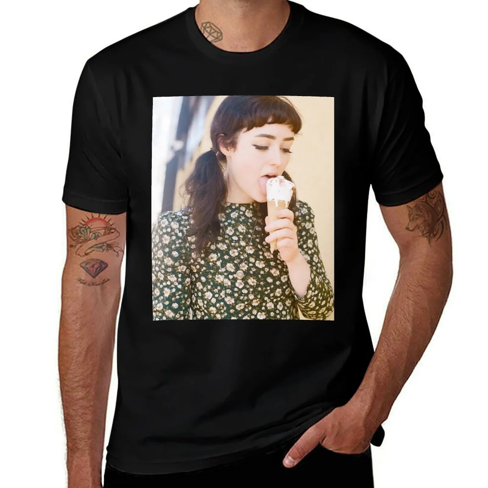 

NICOLE DOLLANGANGER T-Shirt Big and Tall Short Sleeve Tee