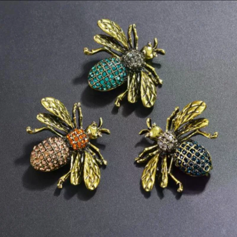 Vintage Exquisite Insect Bee Rhinestone Brooches For Women Clothing Coat Jewelry Accessries Gifts