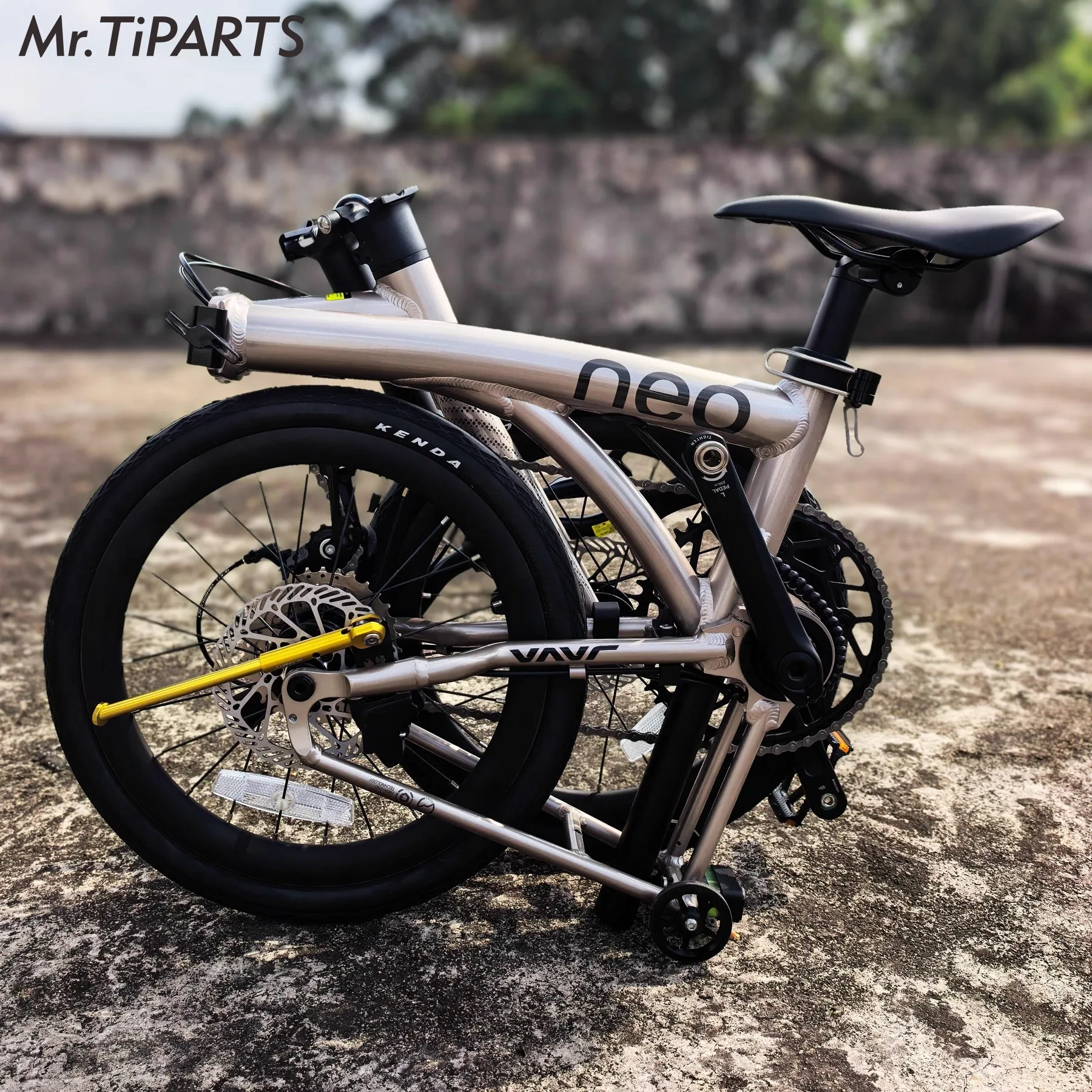 Mr.TiPARTS カーボン超軽量キックスタンド JAVA NEO 16 インチ三つ折り