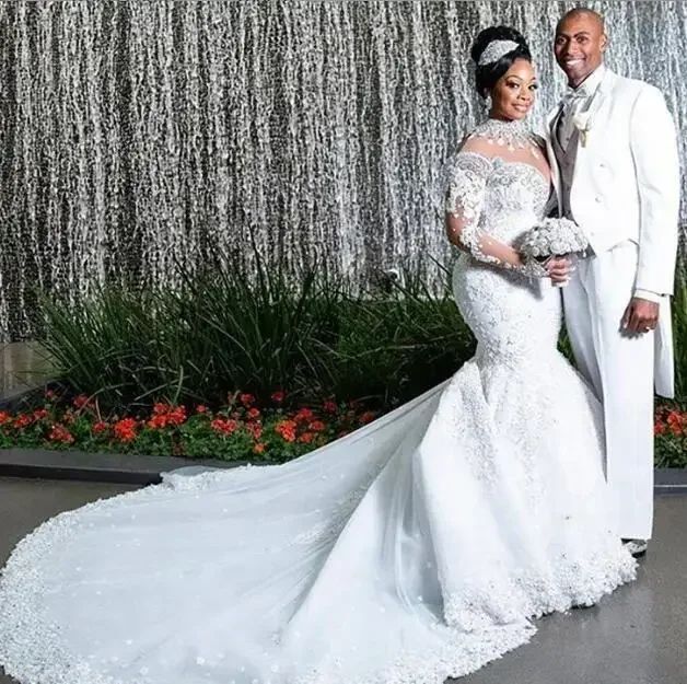

Customized Lace Hand Beaded Plus Size African Mermaid Wedding Dress Custom Made Bridal Gown 2023
