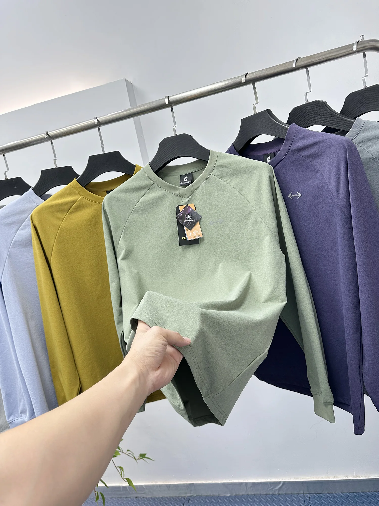 Outdoor Men's Long Sleeve T-Shirt Breathable round Neck Sporty Casual Top in Various Colors Standard Fit Polyester Fiber