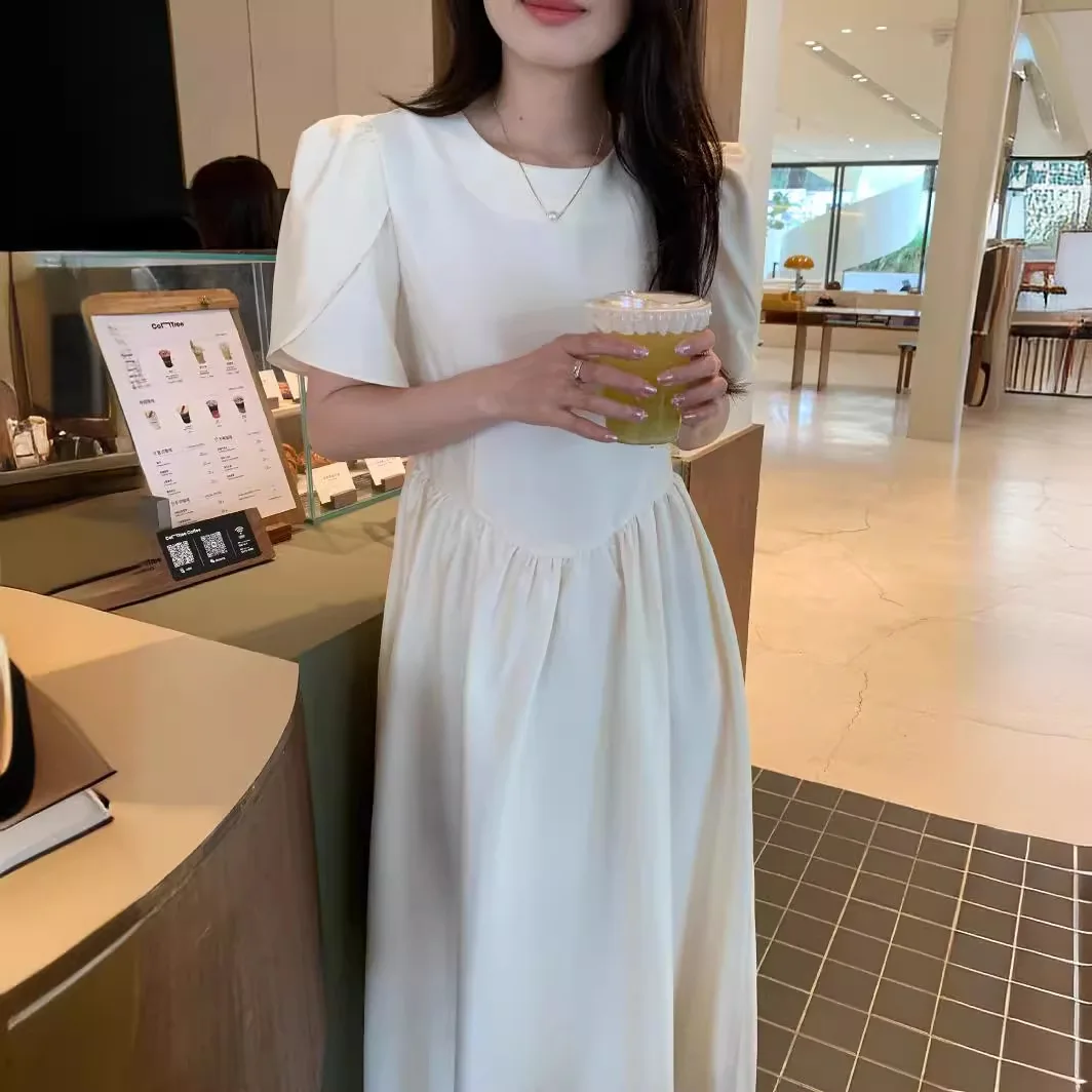 

Round Necked Bubble Sleeve Slit Dress French Gentle Hepburn Style Slim Princess Skirt with Waistband and Mid Length Design