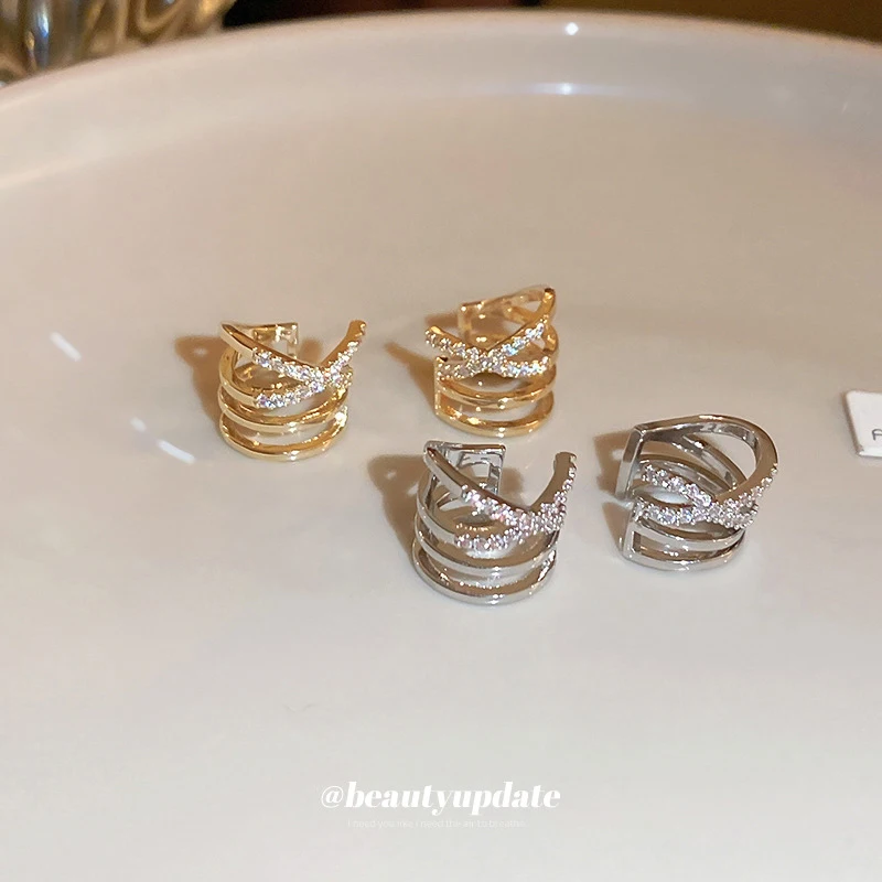 Earless Hole Zircon Staggered Multi-layer Ear Bone Clip, Compact, Personalized, High-end EarClip Fashionable Simple Cold Style