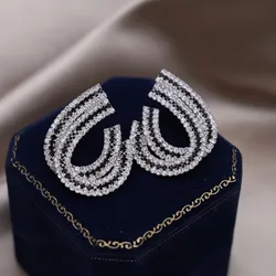 2023 Hot selling fashion jewelry in Europe America Luxury two tone crystal U-shaped earrings Modern women's party accessories